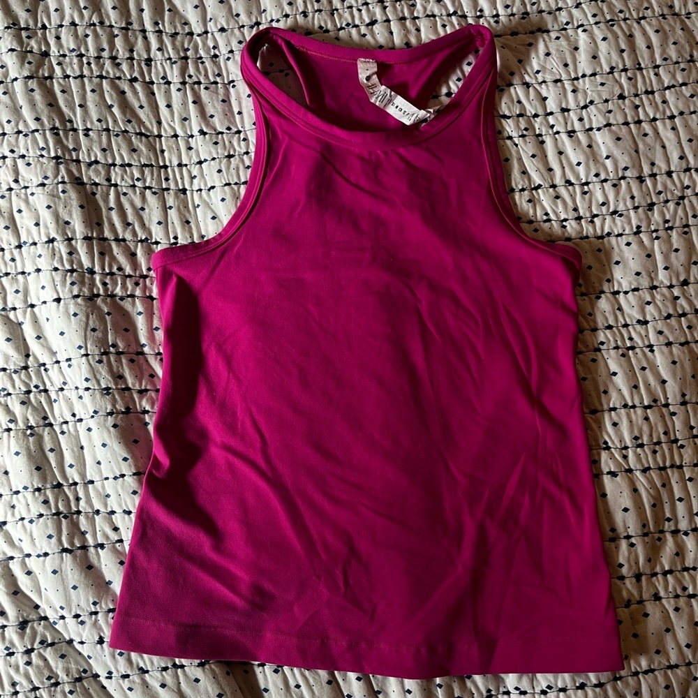 Lululemon tank, worn once, vibrant color, size 6